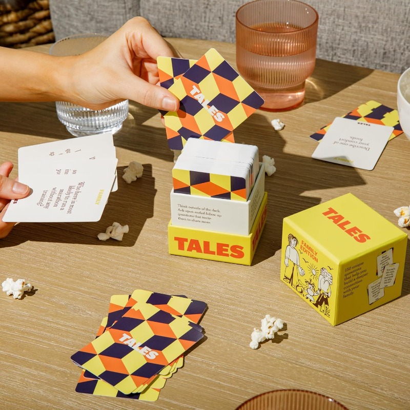 TALES Gioco di Carte Interatti - Board Game Question recensione e prezzo